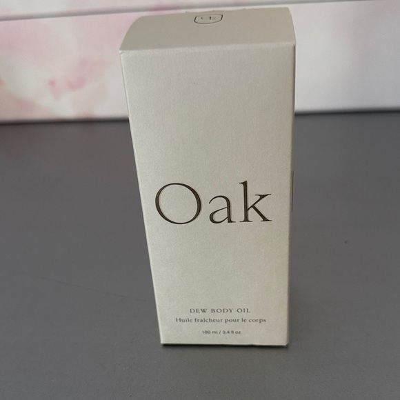 Oak Essentials Other - New Oak Dew Body Oil 3.4 fl oz